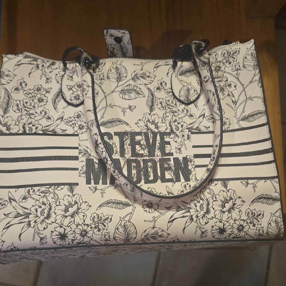Steve Madden Black and White Floral Satchel